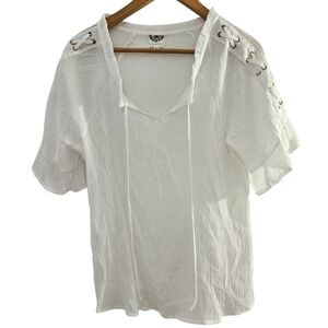Late August Women's White Boho Top with Lace-Up Detail Short Sleeve